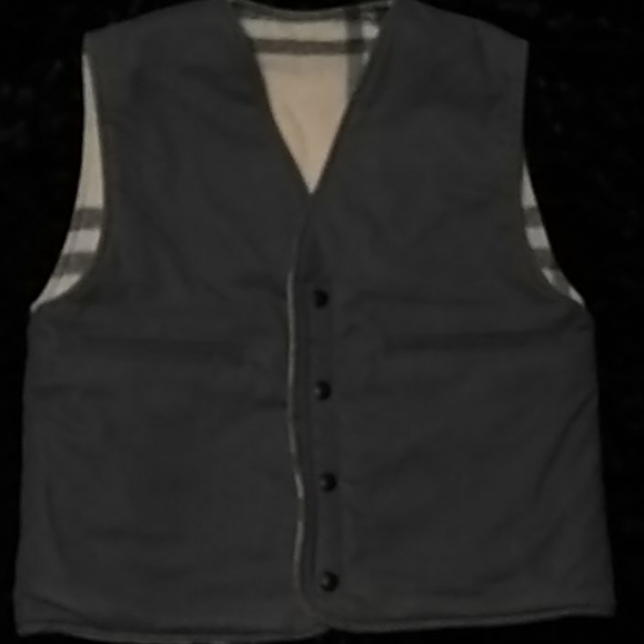 Vest - Picture 4 of 4